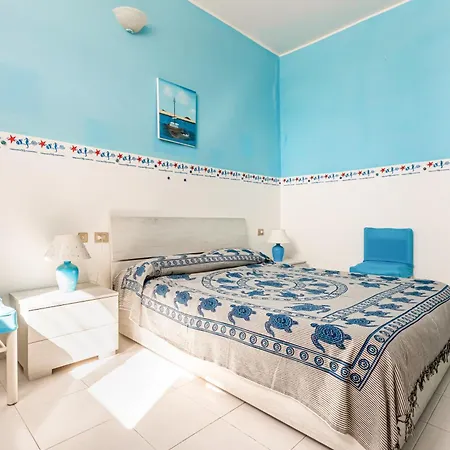 Guesthost - La Collina - Yellow Apartment! * Villasimius