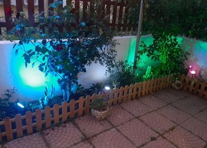 Apartament Guesthost - La Collina - Yellow Apartment!